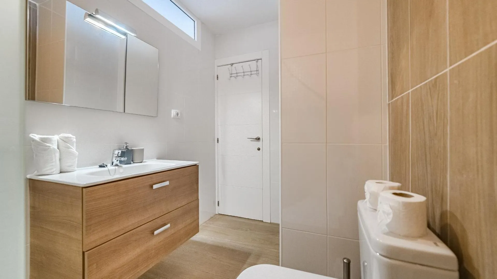Ocean Breeze Apartments Callao Salvaje